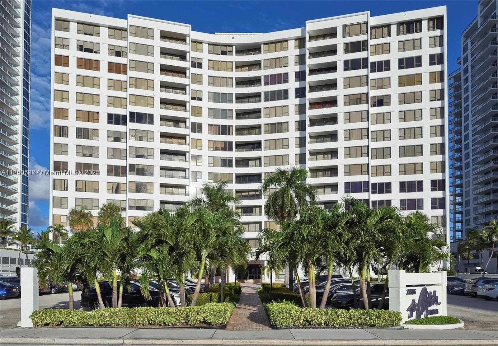 ALEXANDER TOWERS CONDO · #1101 in Hollywood - Photo 47