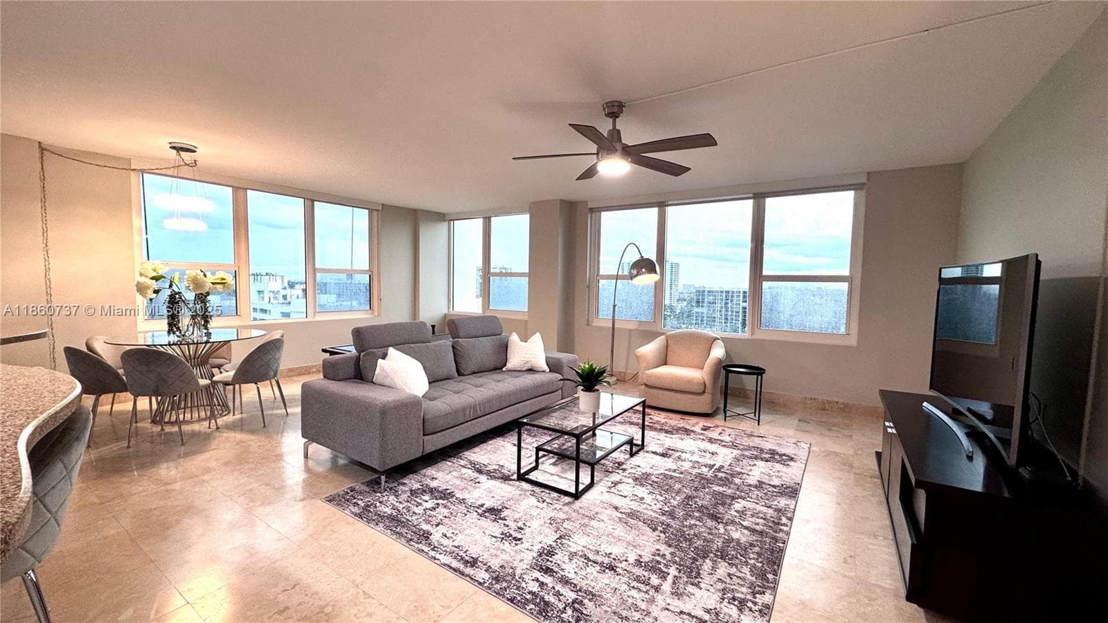 ALEXANDER TOWERS CONDO · #1101 in Hollywood - Photo 1