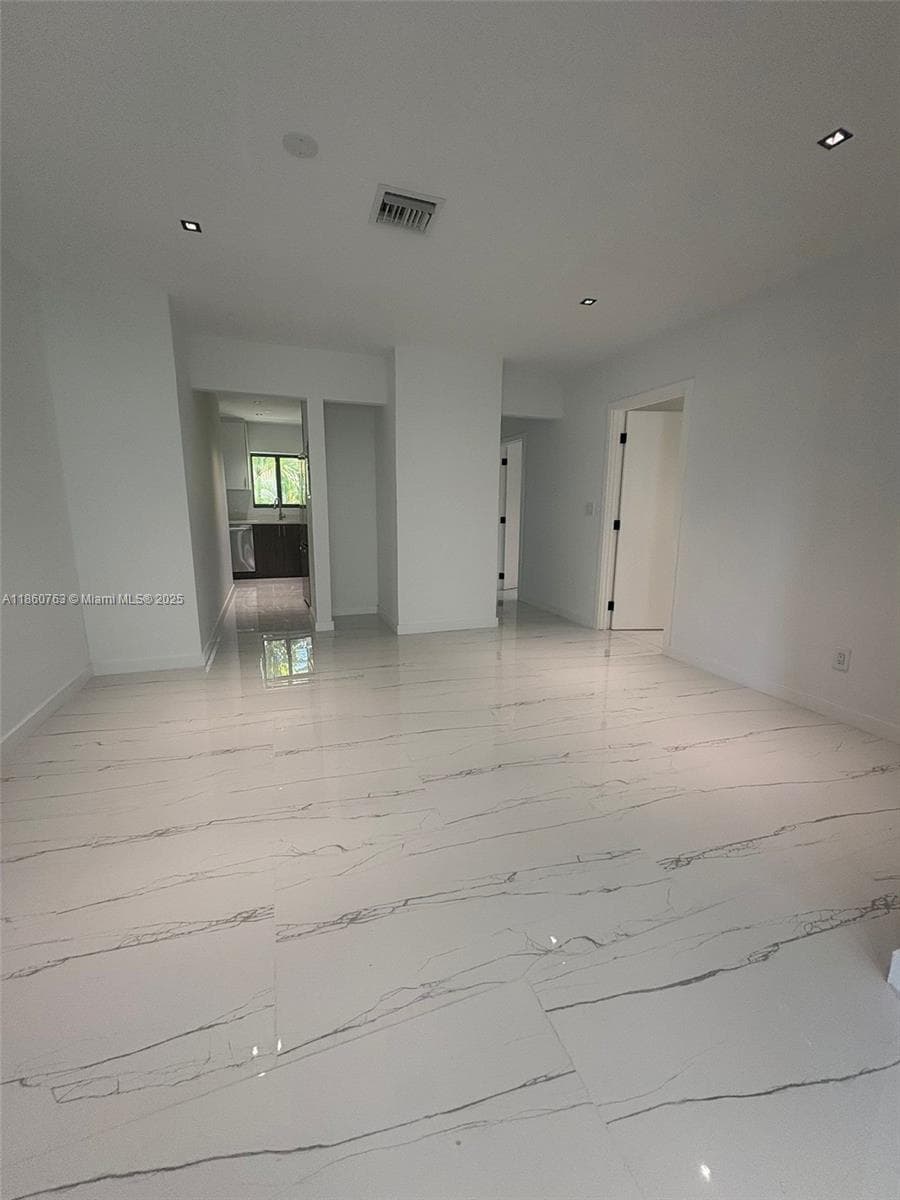 BAY HARBOUR ISLAND · #7 in Bay Harbor Islands - Photo 8
