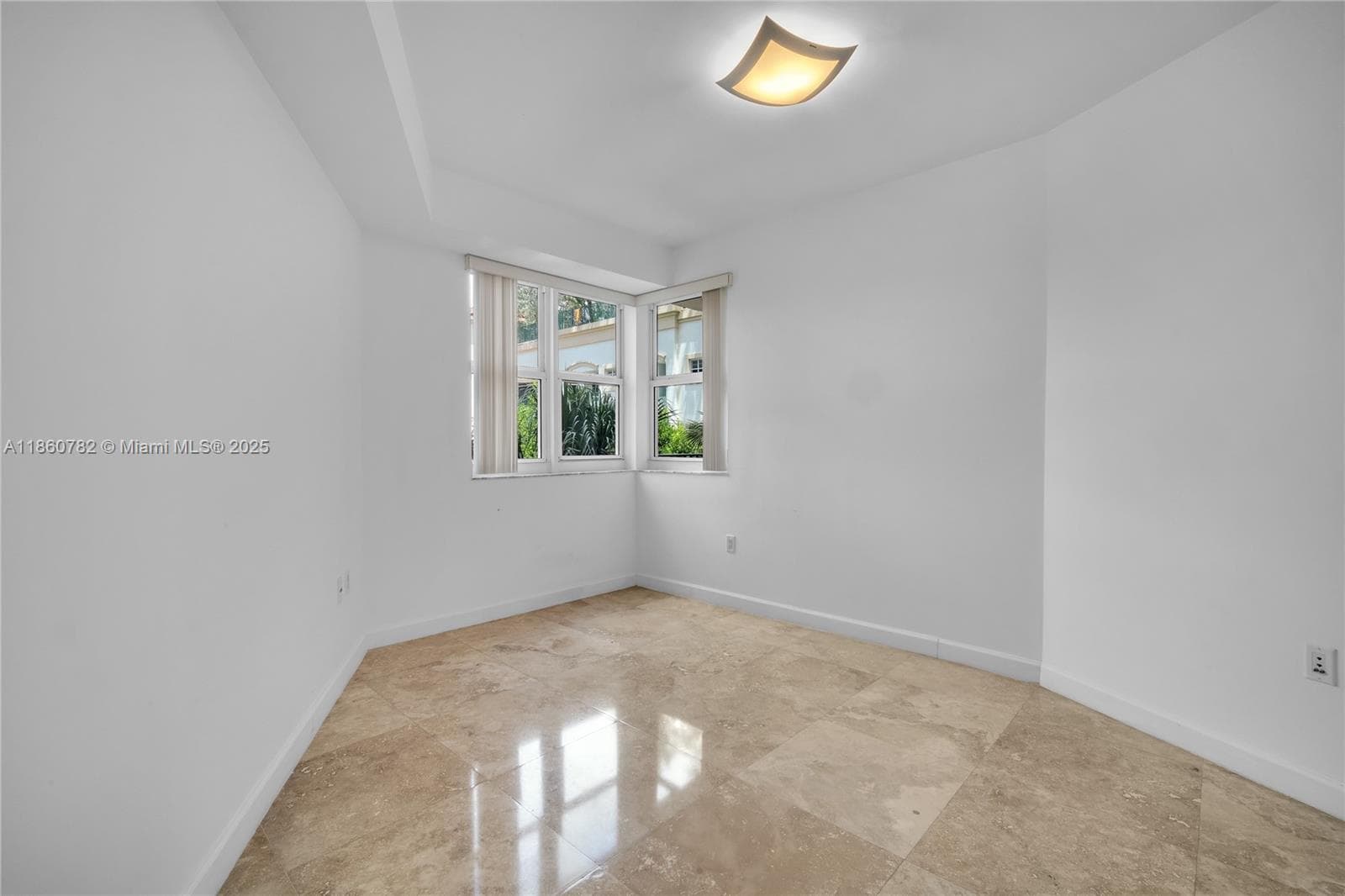 TURNBERRY VILLAGE · #308 in Aventura - Photo 56