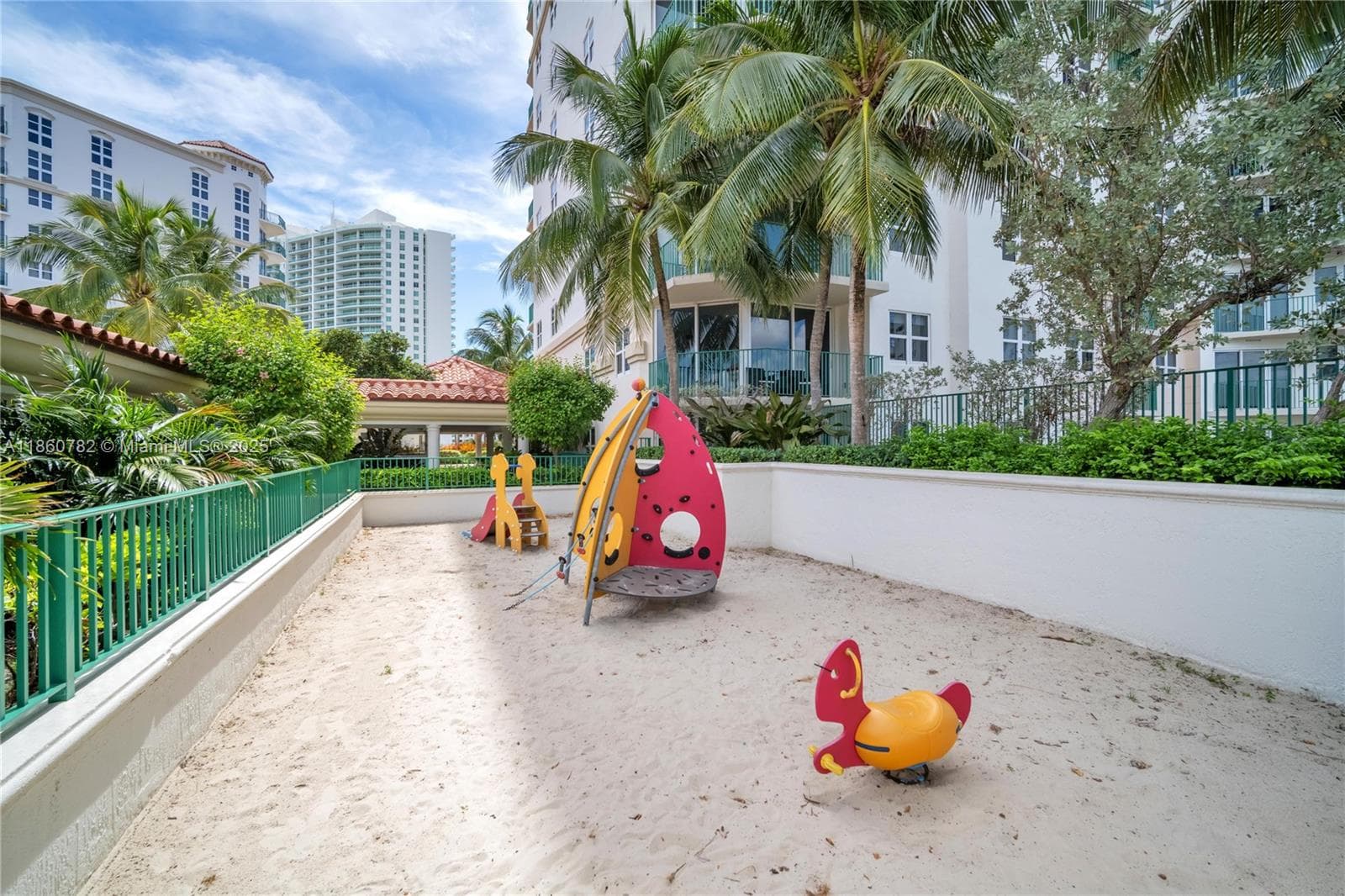 TURNBERRY VILLAGE · #308 in Aventura - Photo 12