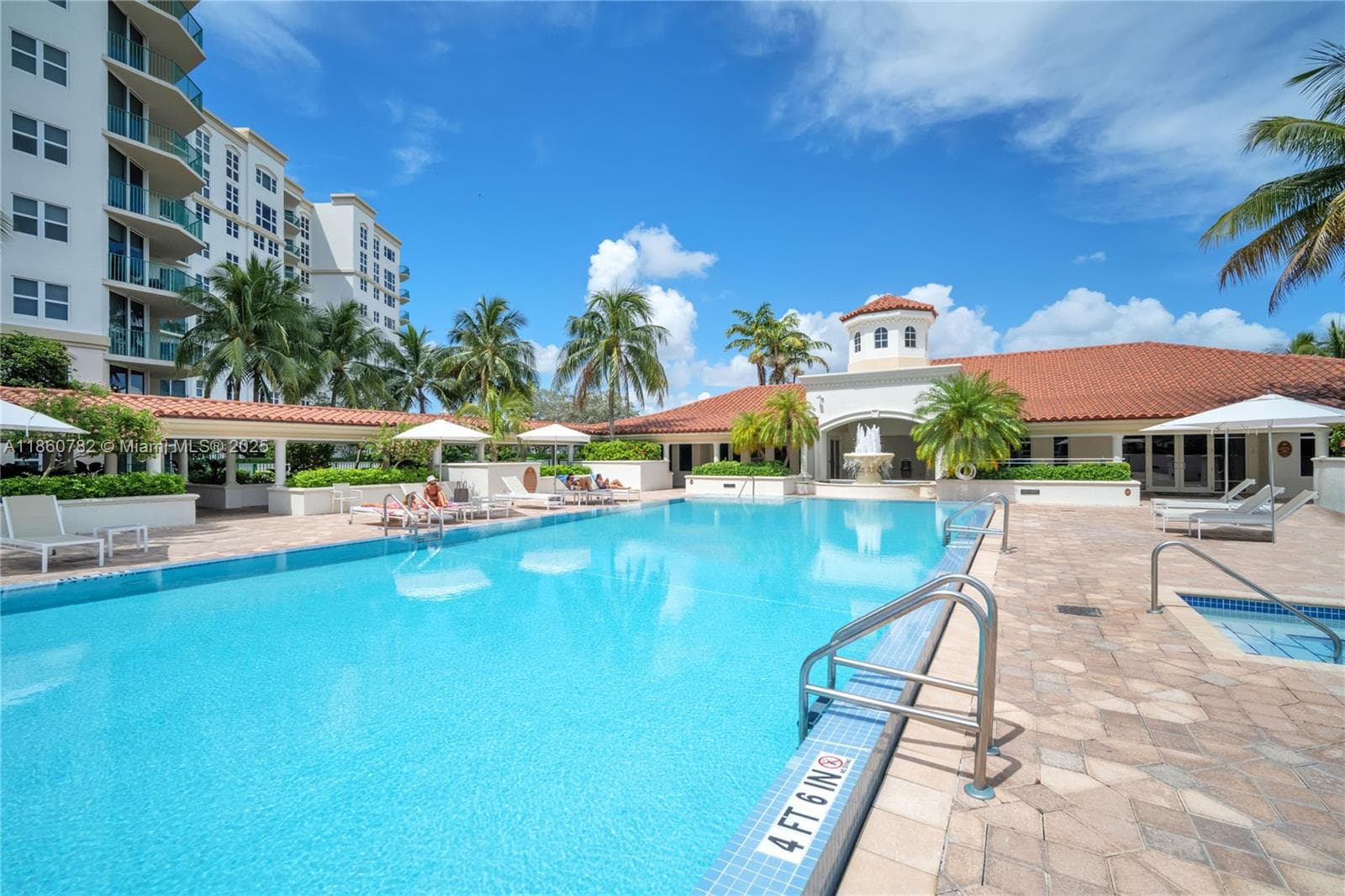 TURNBERRY VILLAGE · #308 in Aventura - Photo 7