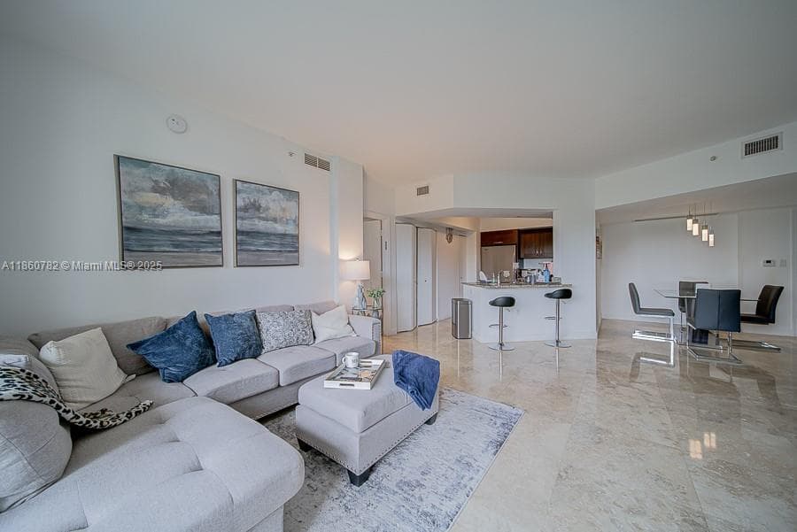 TURNBERRY VILLAGE · #308 in Aventura - Photo 3