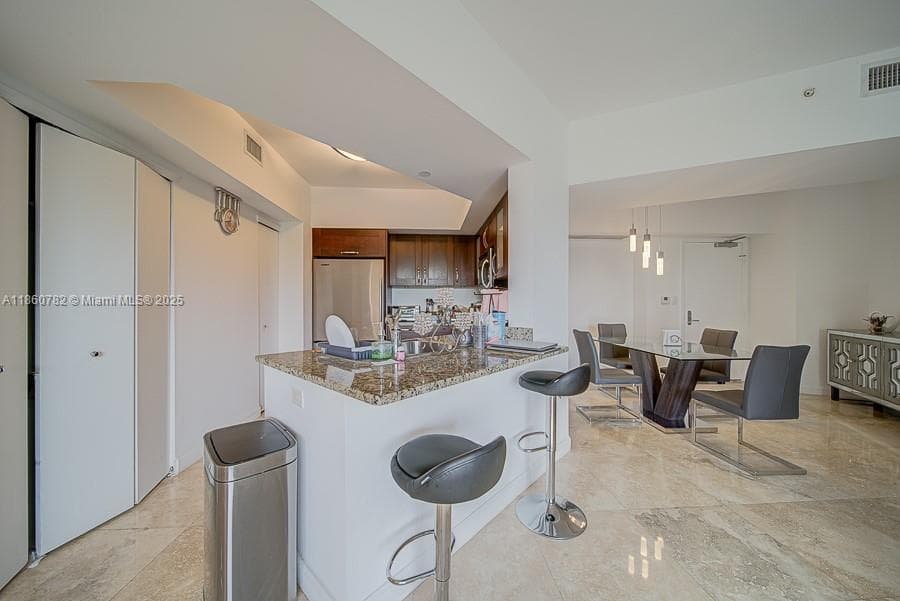 TURNBERRY VILLAGE · #308 in Aventura - Photo 5