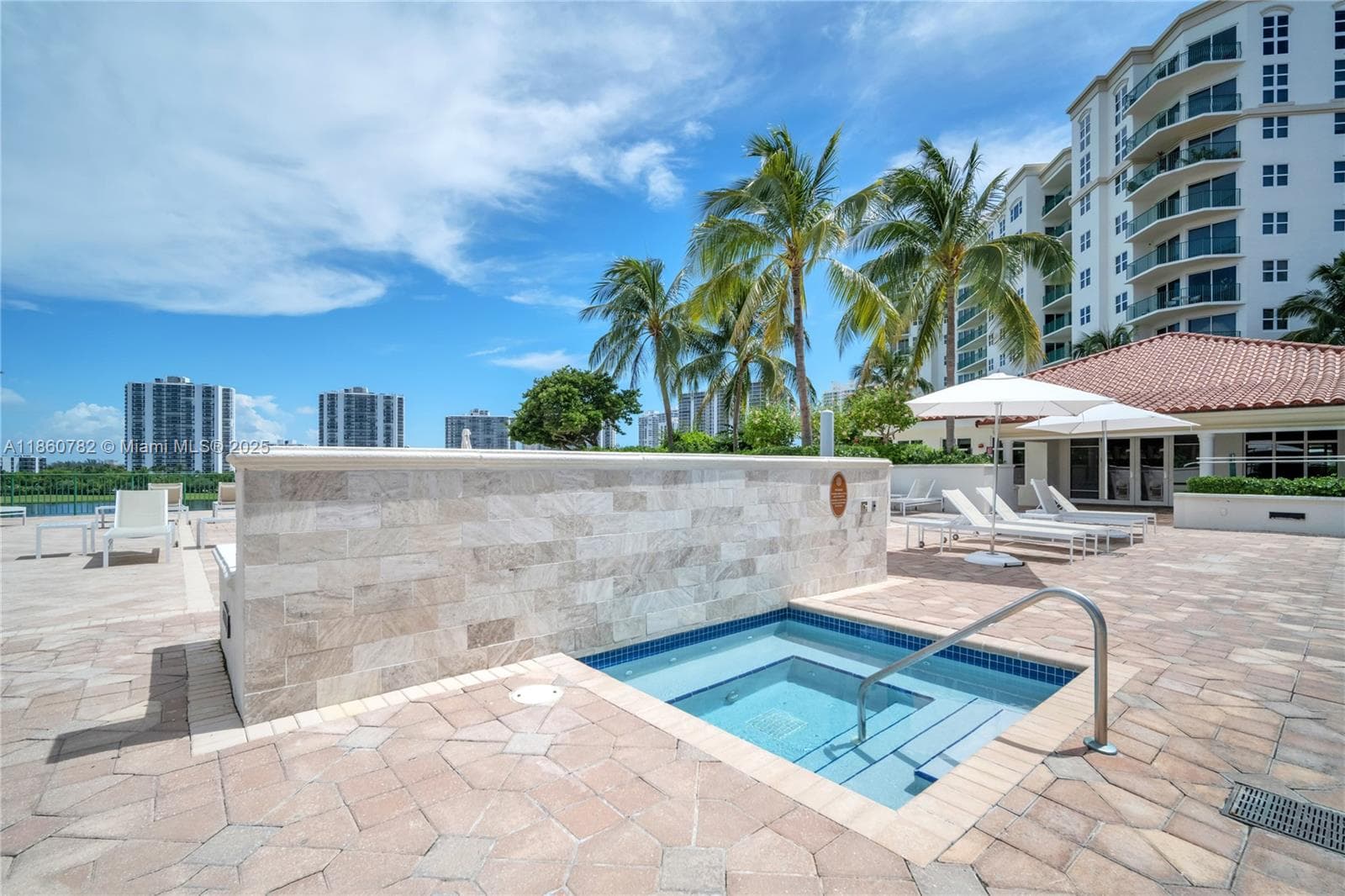 TURNBERRY VILLAGE · #308 in Aventura - Photo 9