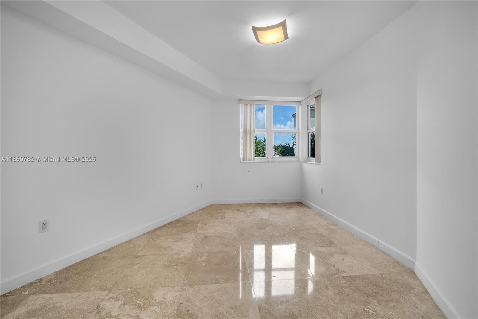 TURNBERRY VILLAGE · #308 in Aventura - Photo 55