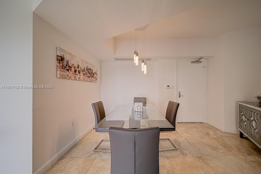 TURNBERRY VILLAGE · #308 in Aventura - Photo 4