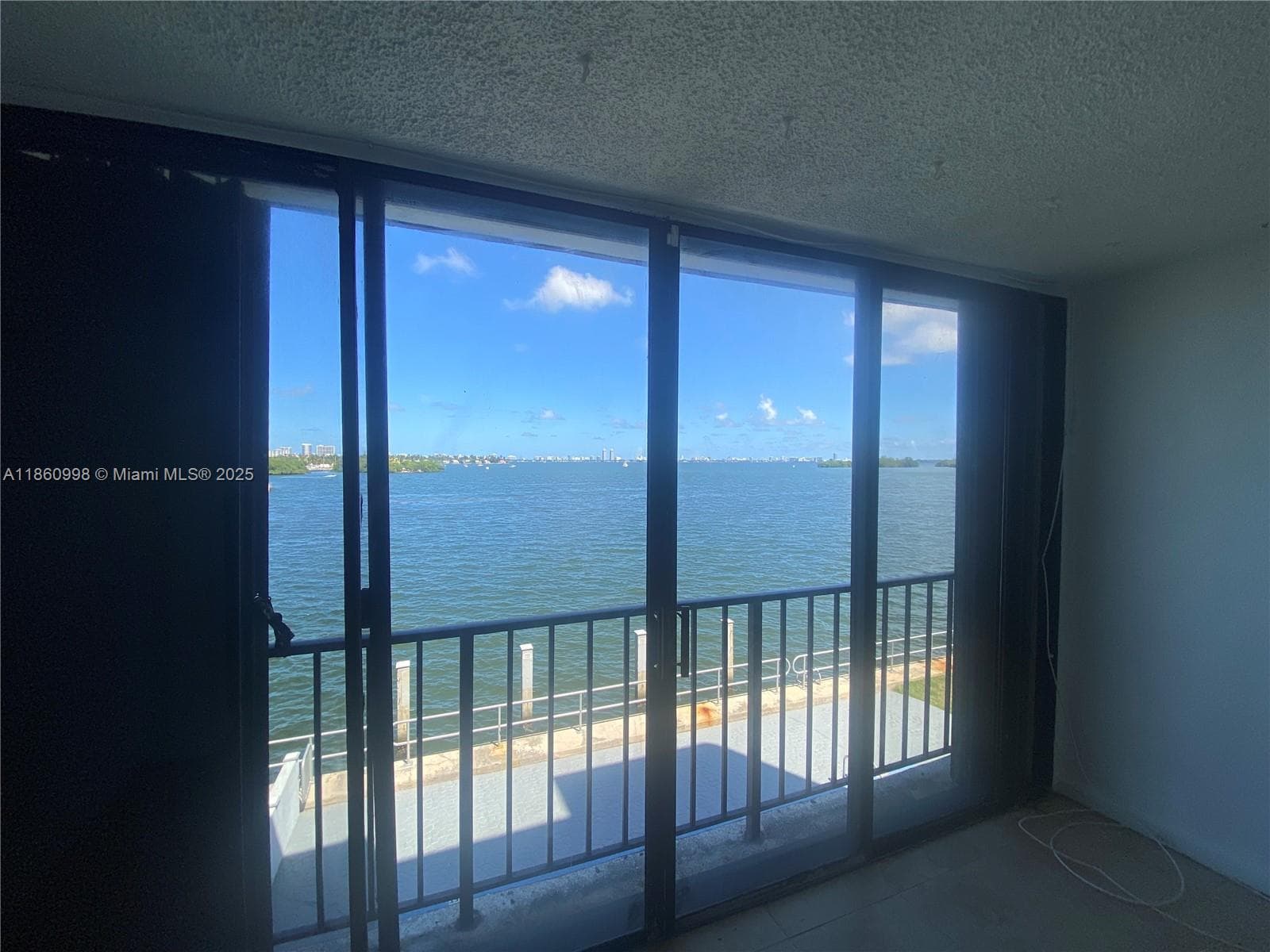 LAS OLAS CONDO · #3D in Miami - Photo 12