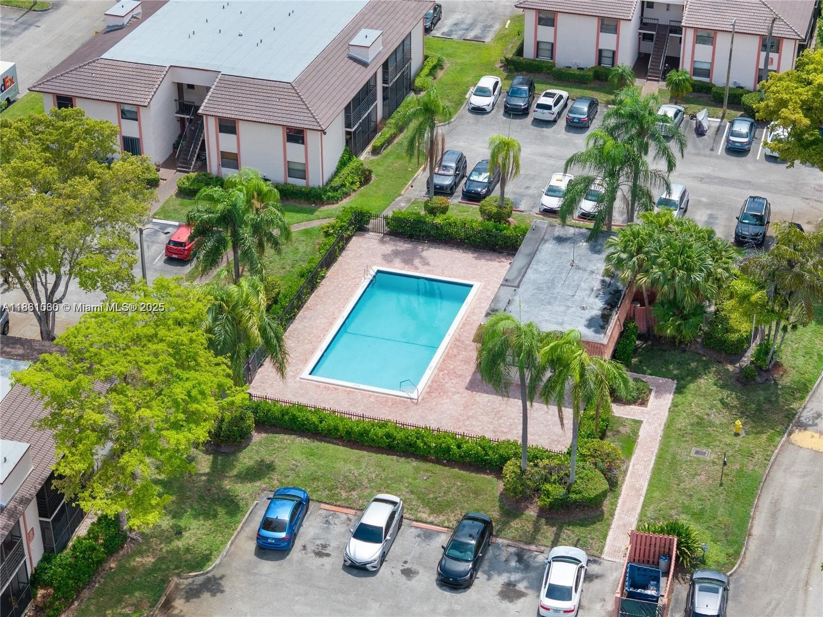 MONTEREY CONDO FOUR · #201 in Miami - Photo 20