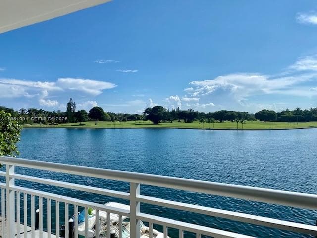 COLONY BAY HARBOR APTS CO · #3B in Bay Harbor Islands - Photo 2