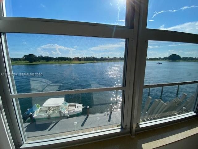 COLONY BAY HARBOR APTS CO · #3B in Bay Harbor Islands - Photo 21