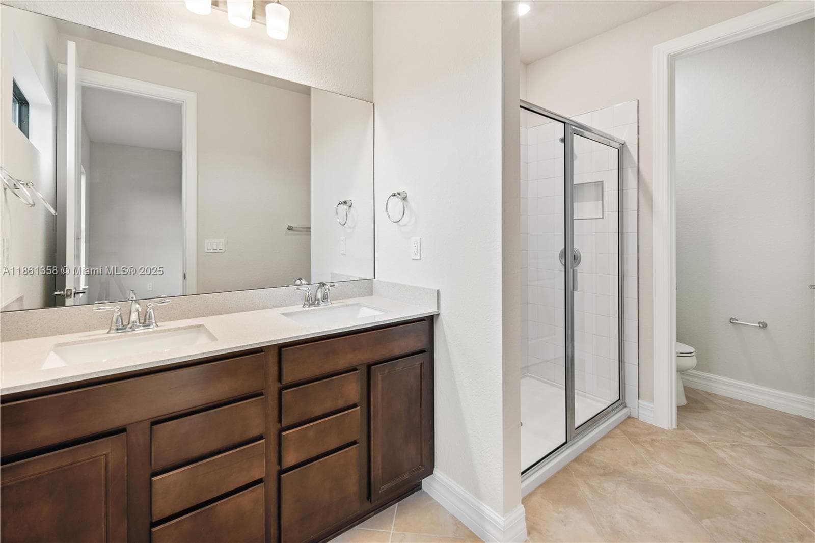 4488 E Appleton Cir E photo 17