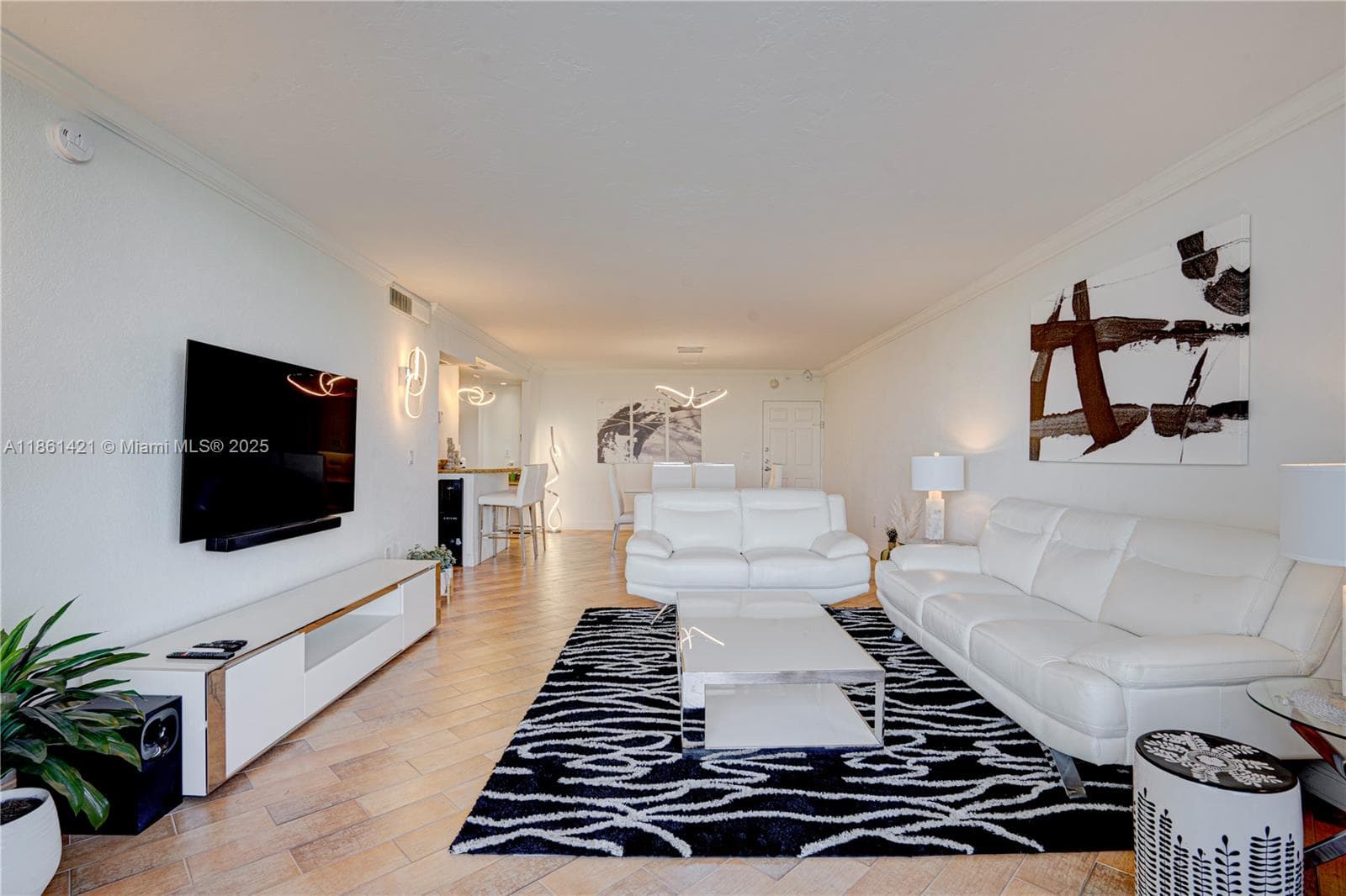 ISLAND POINTE CONDO · #4T in Bay Harbor Islands - Photo 14