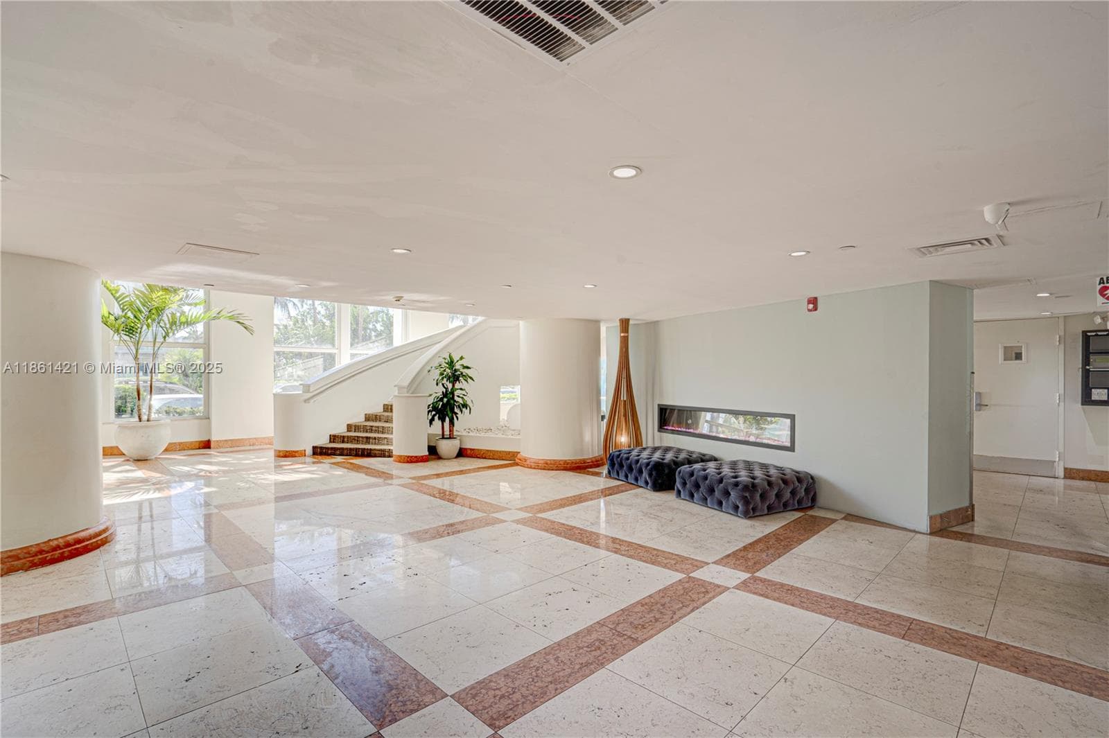 ISLAND POINTE CONDO · #4T in Bay Harbor Islands - Photo 45
