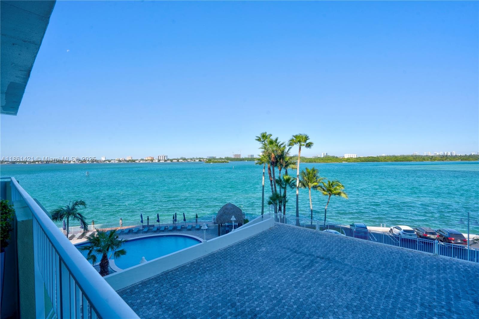 ISLAND POINTE CONDO · #4T in Bay Harbor Islands - Photo 18