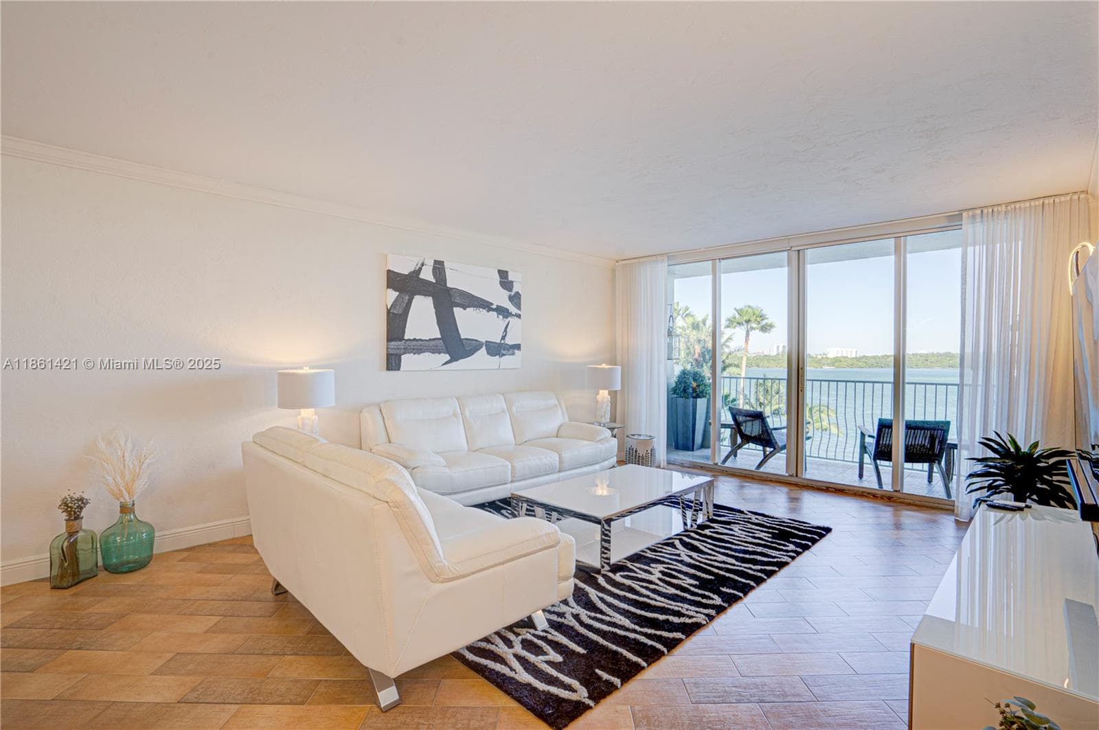 ISLAND POINTE CONDO · #4T in Bay Harbor Islands - Photo 8