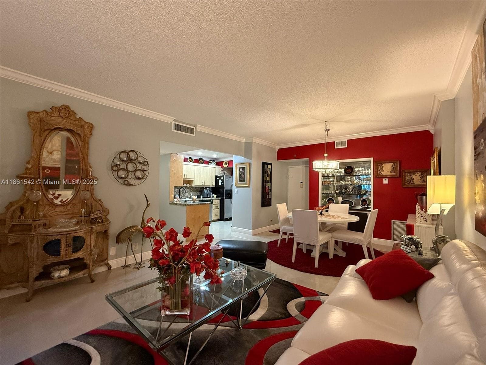 HILLCREST EAST NO 22 COND · #112 in Hollywood - Photo 8