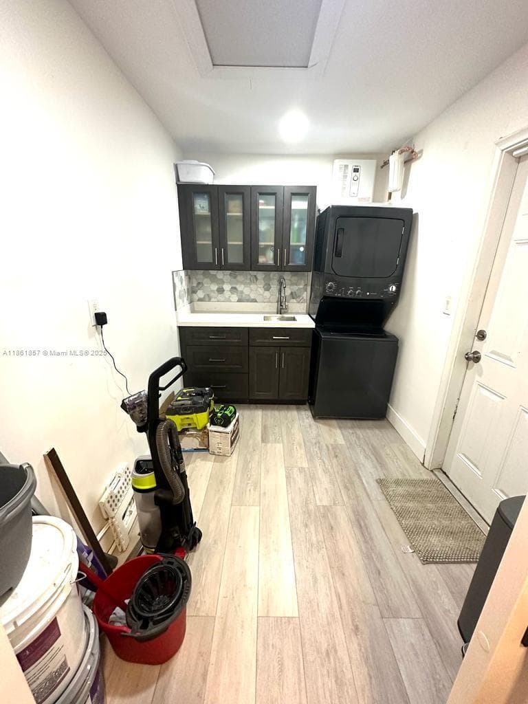 2751 SW 4th Ct photo 16