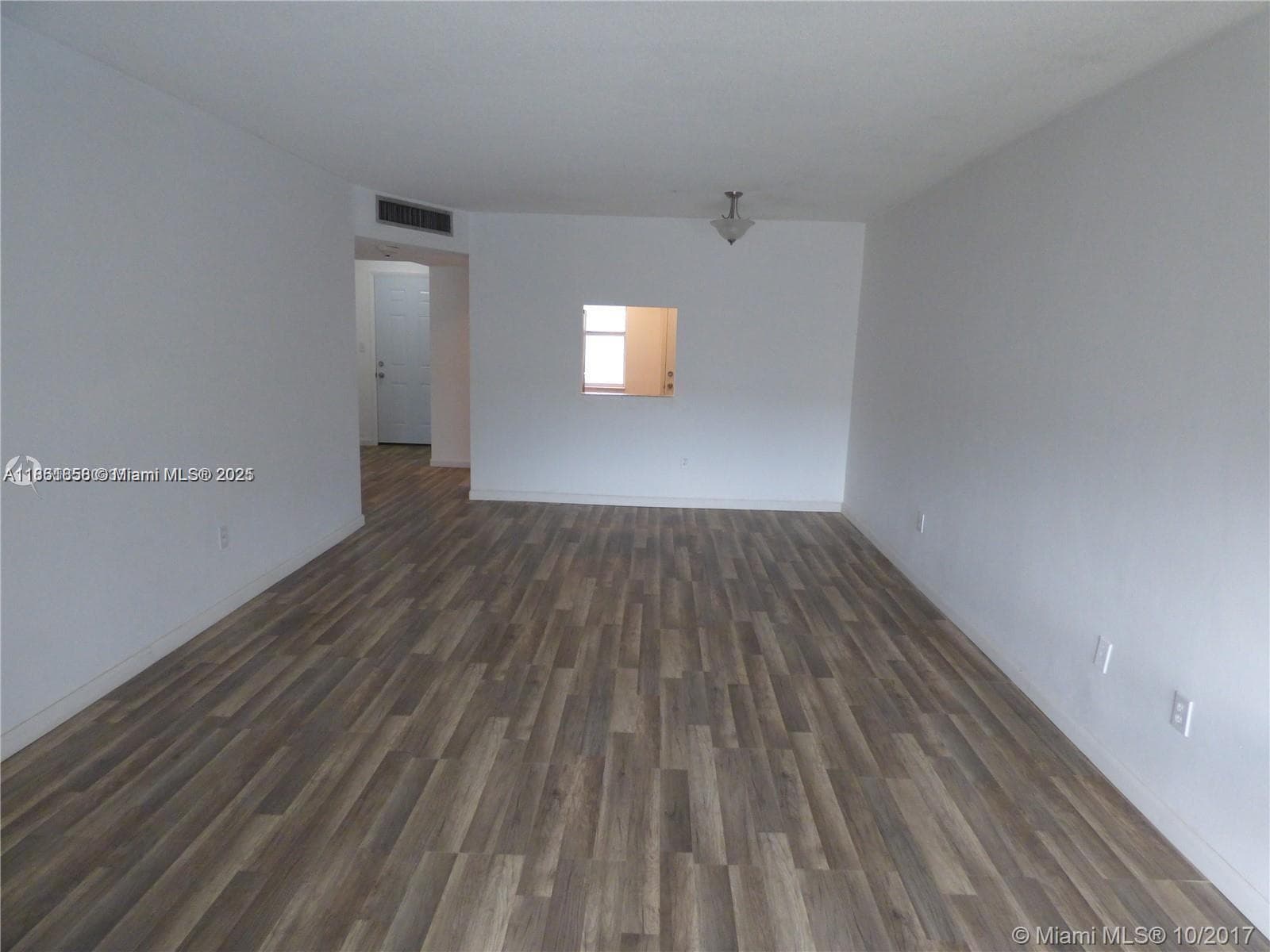 Rolling Green Condo B · #307 in North Miami Beach - Photo 6