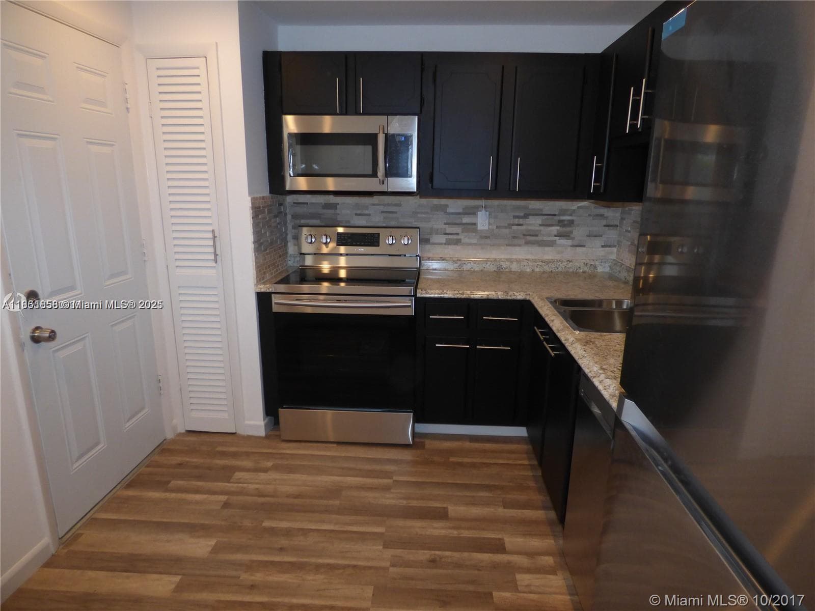 Rolling Green Condo B · #307 in North Miami Beach - Photo 1