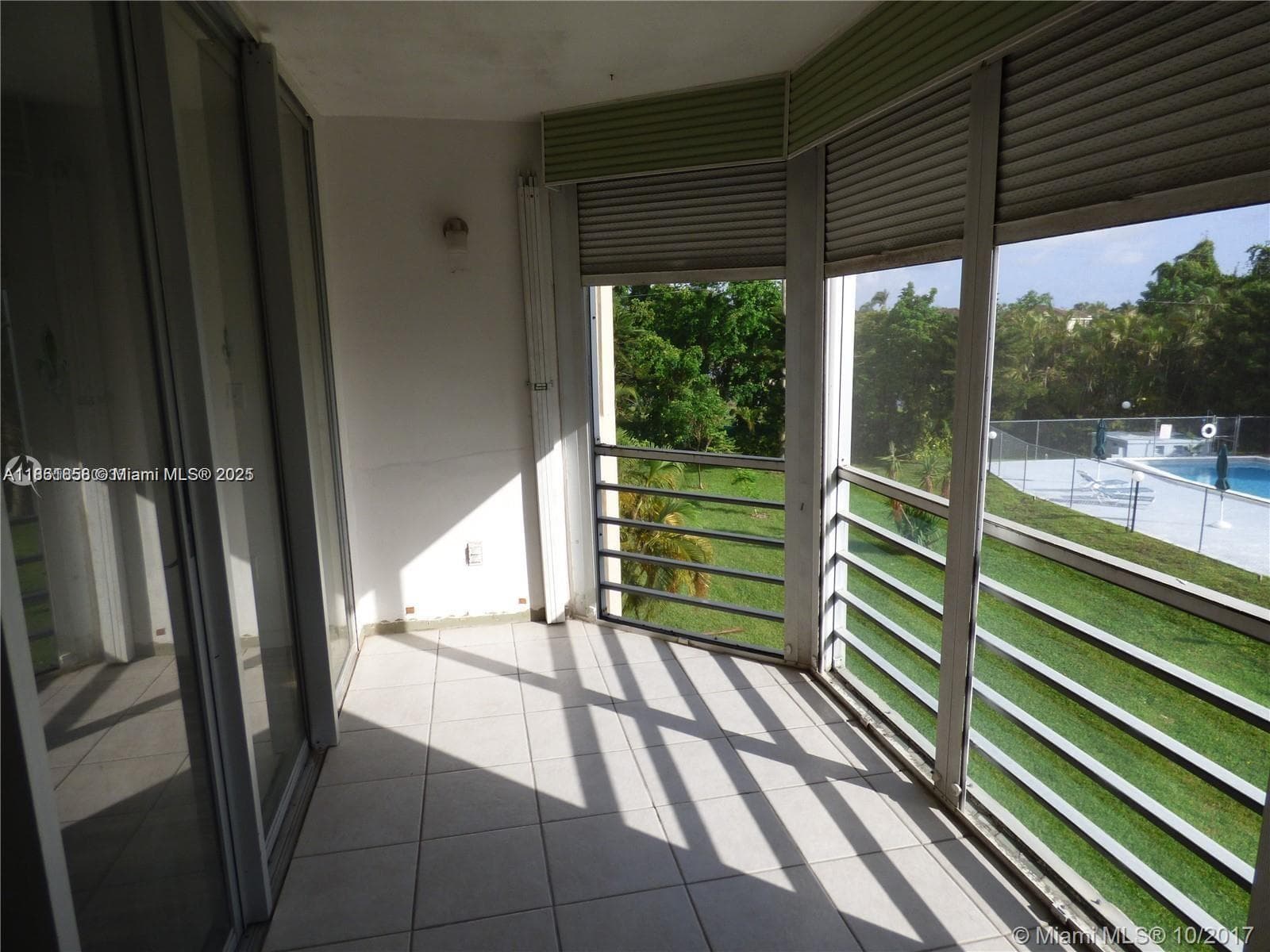 Rolling Green Condo B · #307 in North Miami Beach - Photo 10