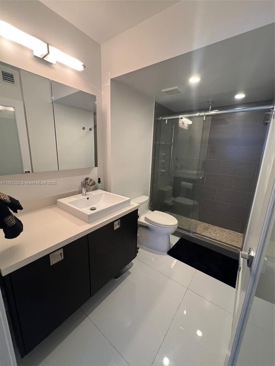 The Decoplage · #1022 in Miami Beach - Photo 36