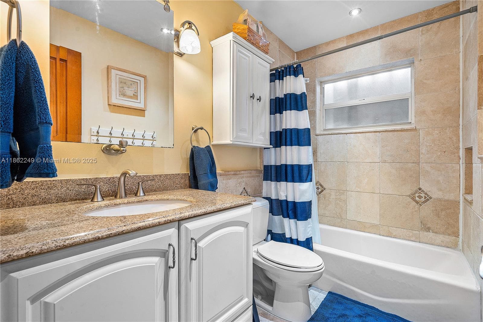 2nd Bathroom