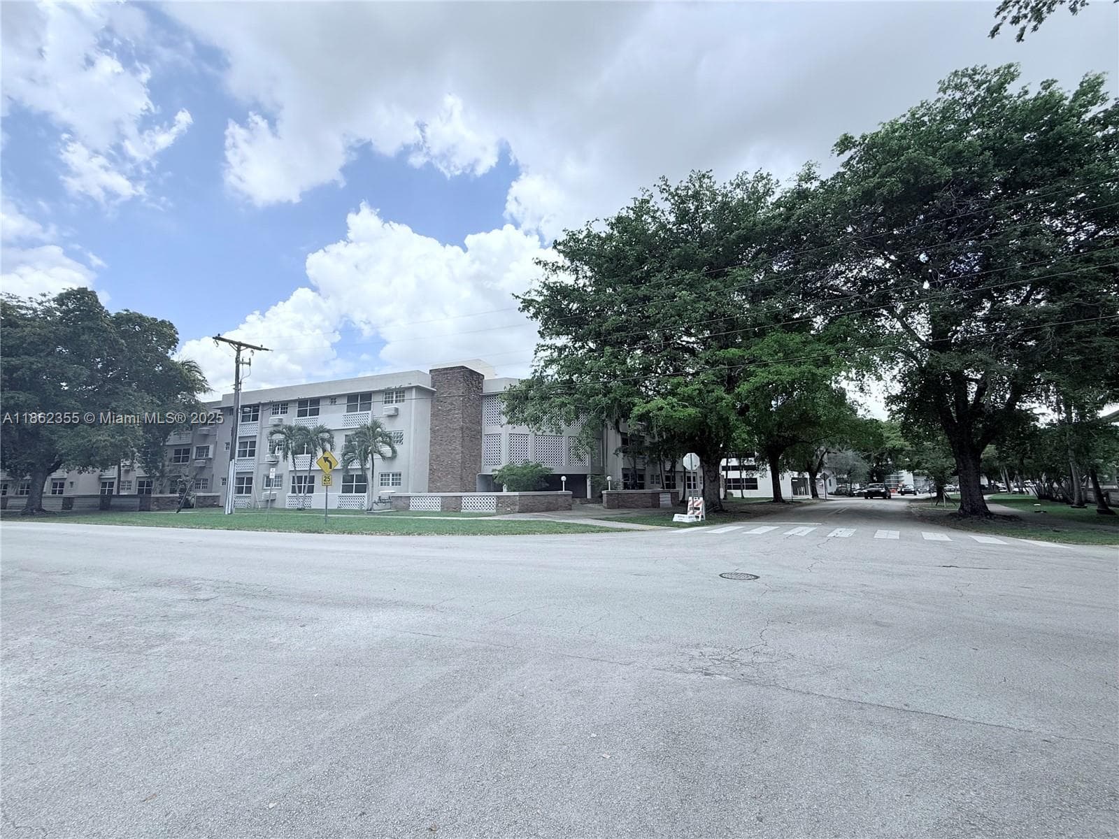 SANTONA CONDO · #A31 in Coral Gables - Photo 24