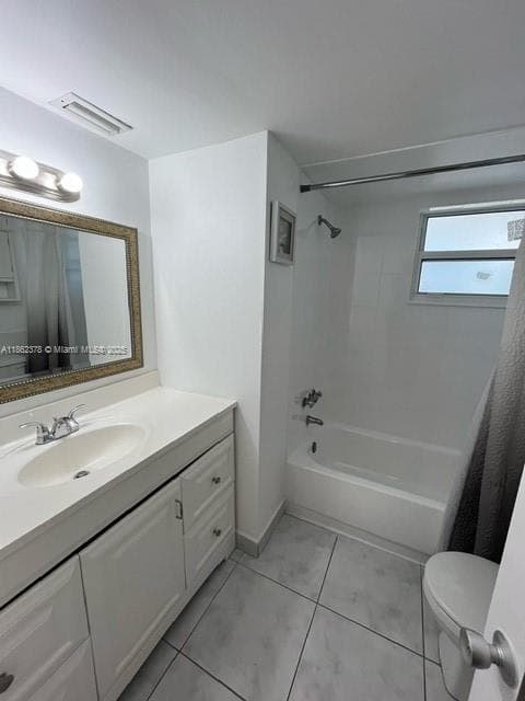 ROYAL BAHAMIAN CONDO EAST · #204 in Miami - Photo 13