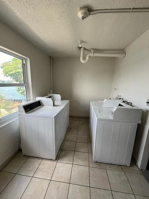 ROYAL BAHAMIAN CONDO EAST · #204 in Miami - Photo 18