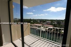 VECINO DEL MAR CONDO · #610 in North Miami - Photo 9