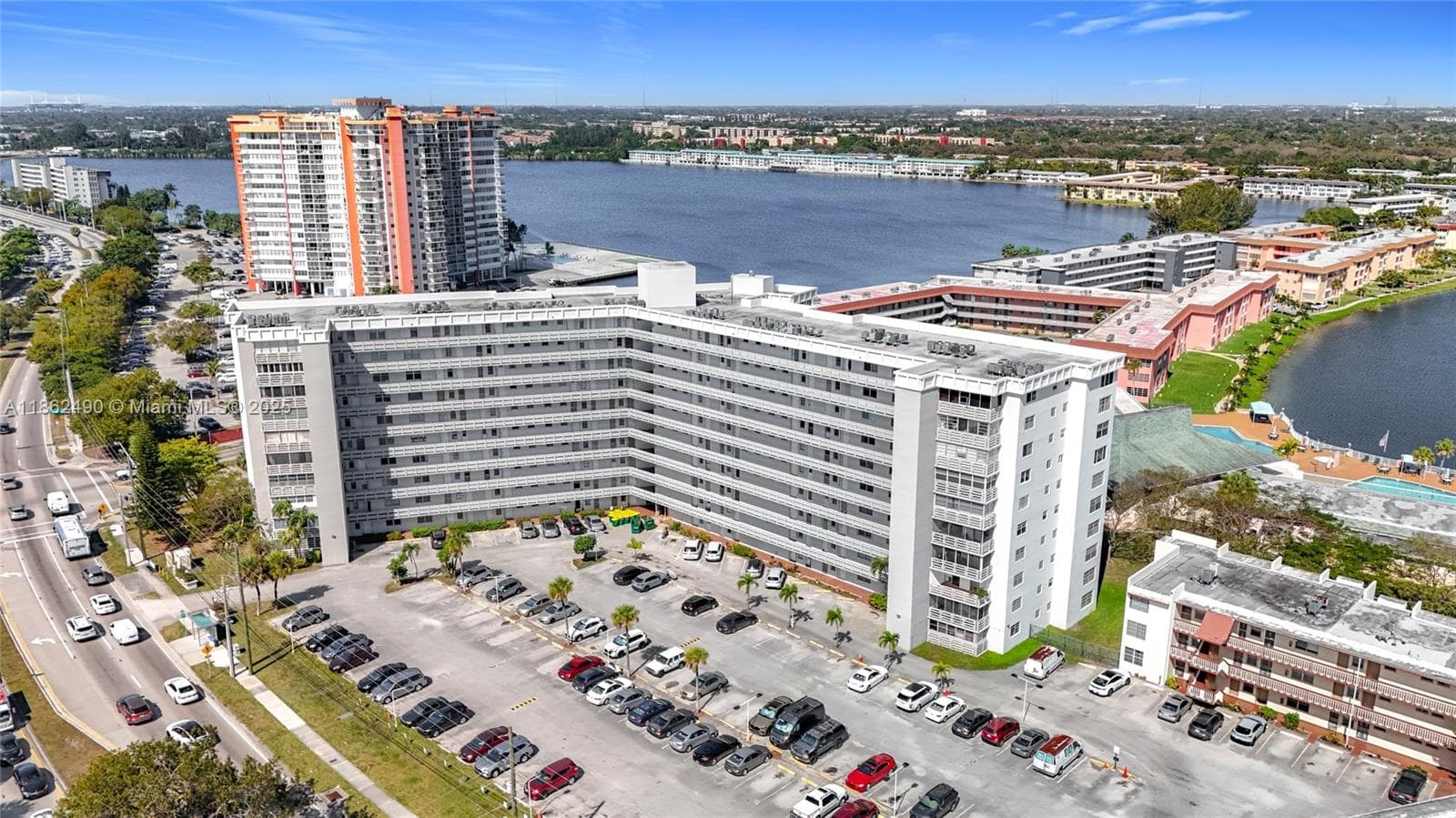 FIFITH MOORINGS CONDO · #286 in Miami - Photo 43