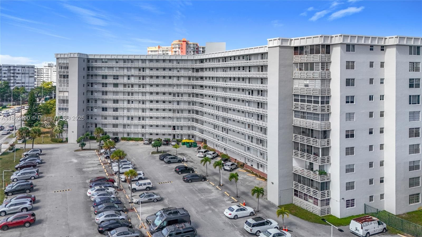 FIFITH MOORINGS CONDO · #286 in Miami - Photo 41