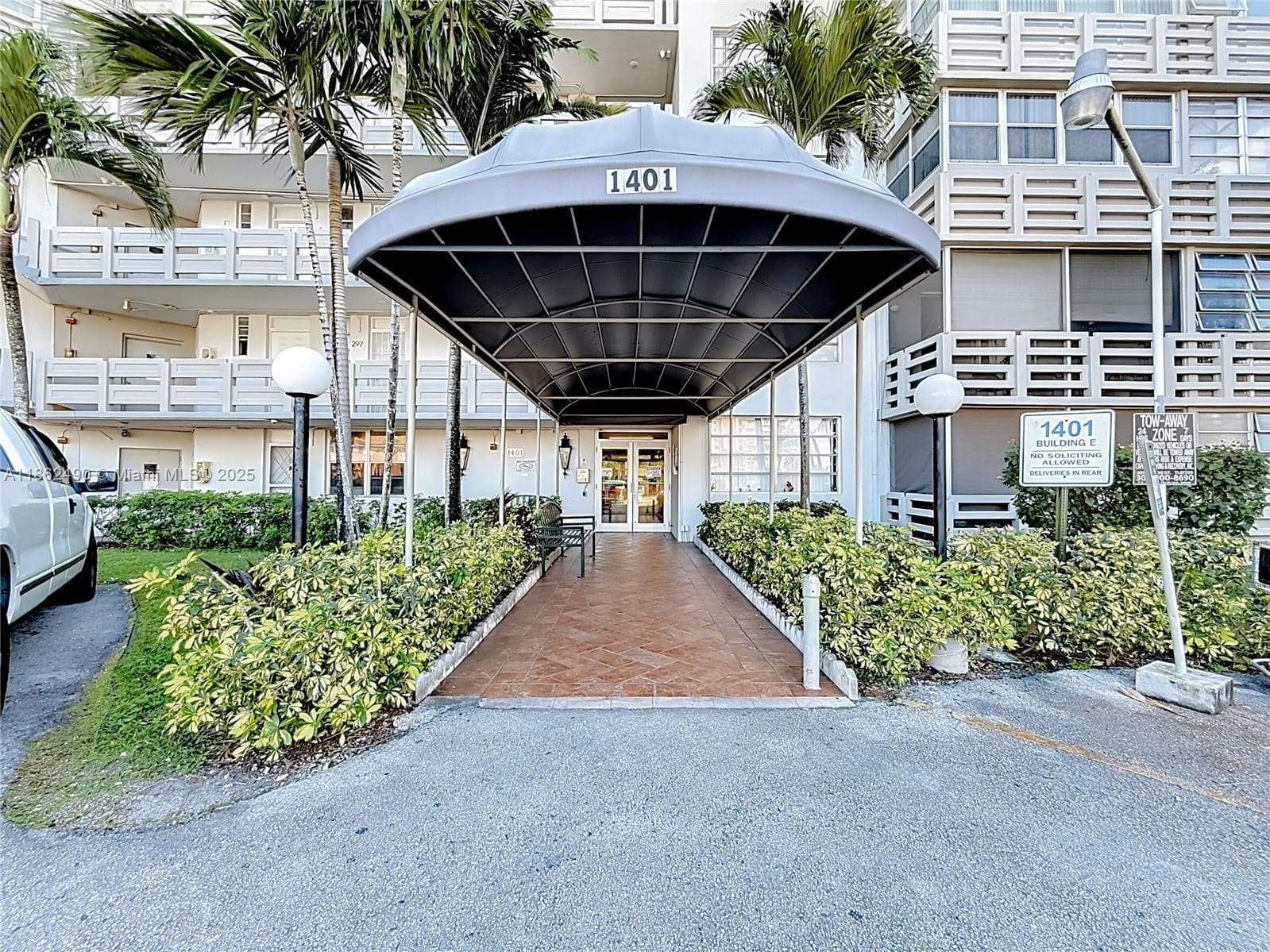 FIFITH MOORINGS CONDO · #286 in Miami - Photo 50