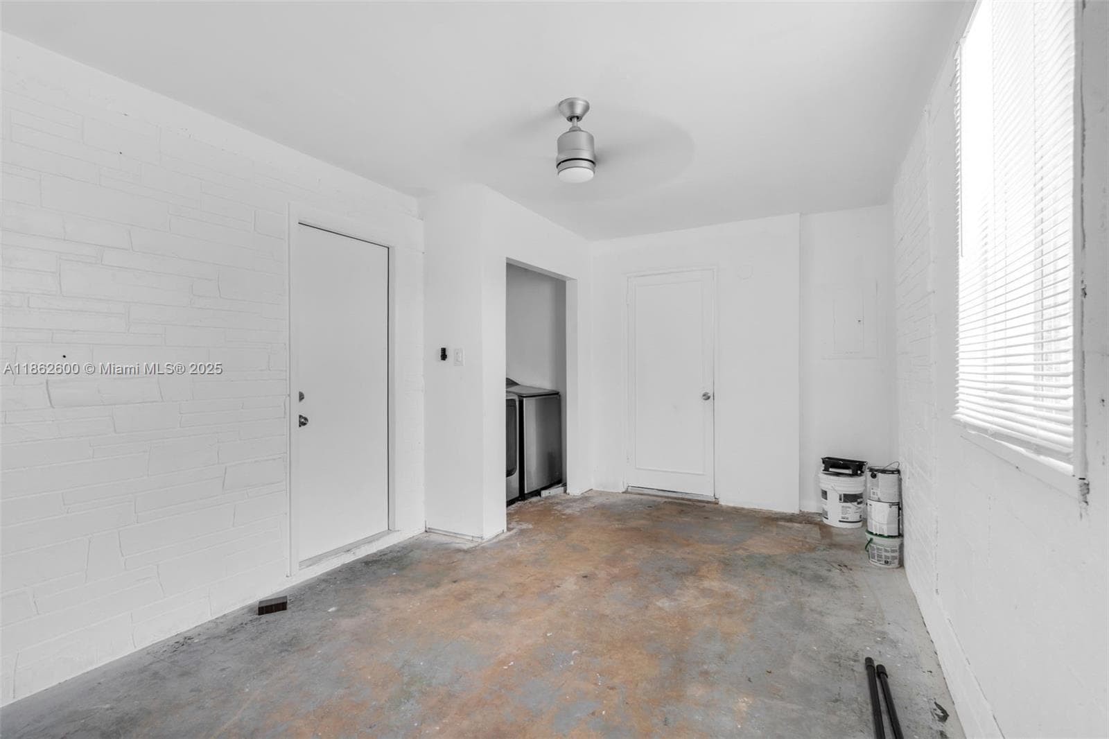 640 E Melrose Cir photo 19