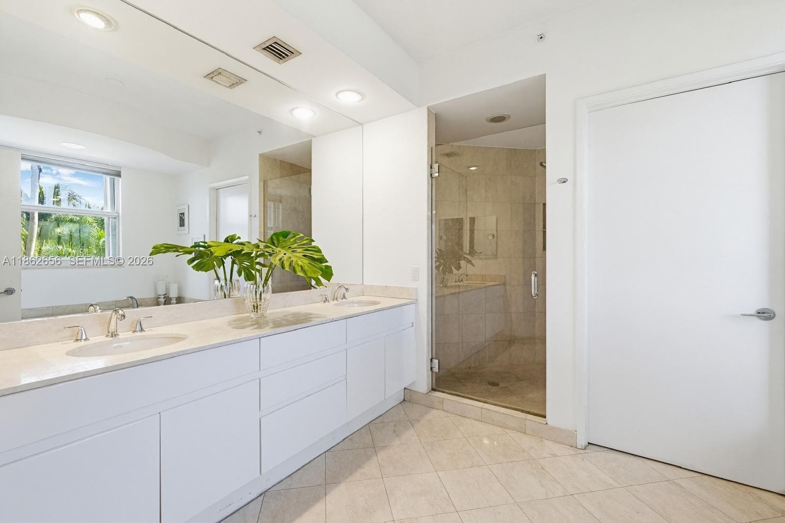 the ocean club · #302 in Key Biscayne - Photo 13