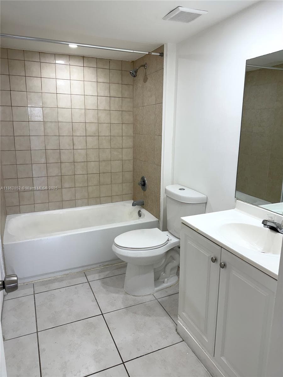 VERABELLA FALLS CONDO · #PH4 in Miami - Photo 11
