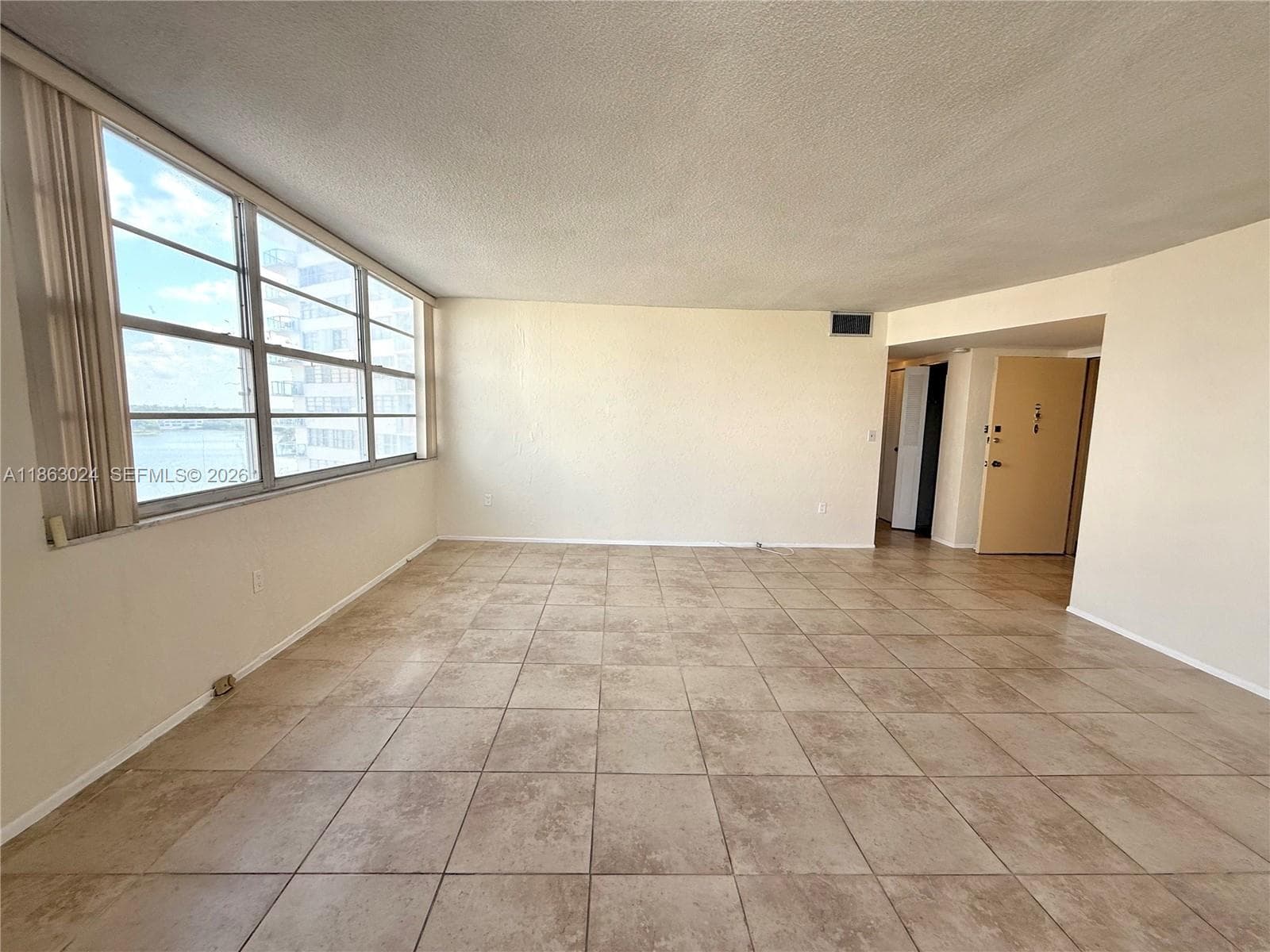 Buckley Towers · #626E in Miami - Photo 8
