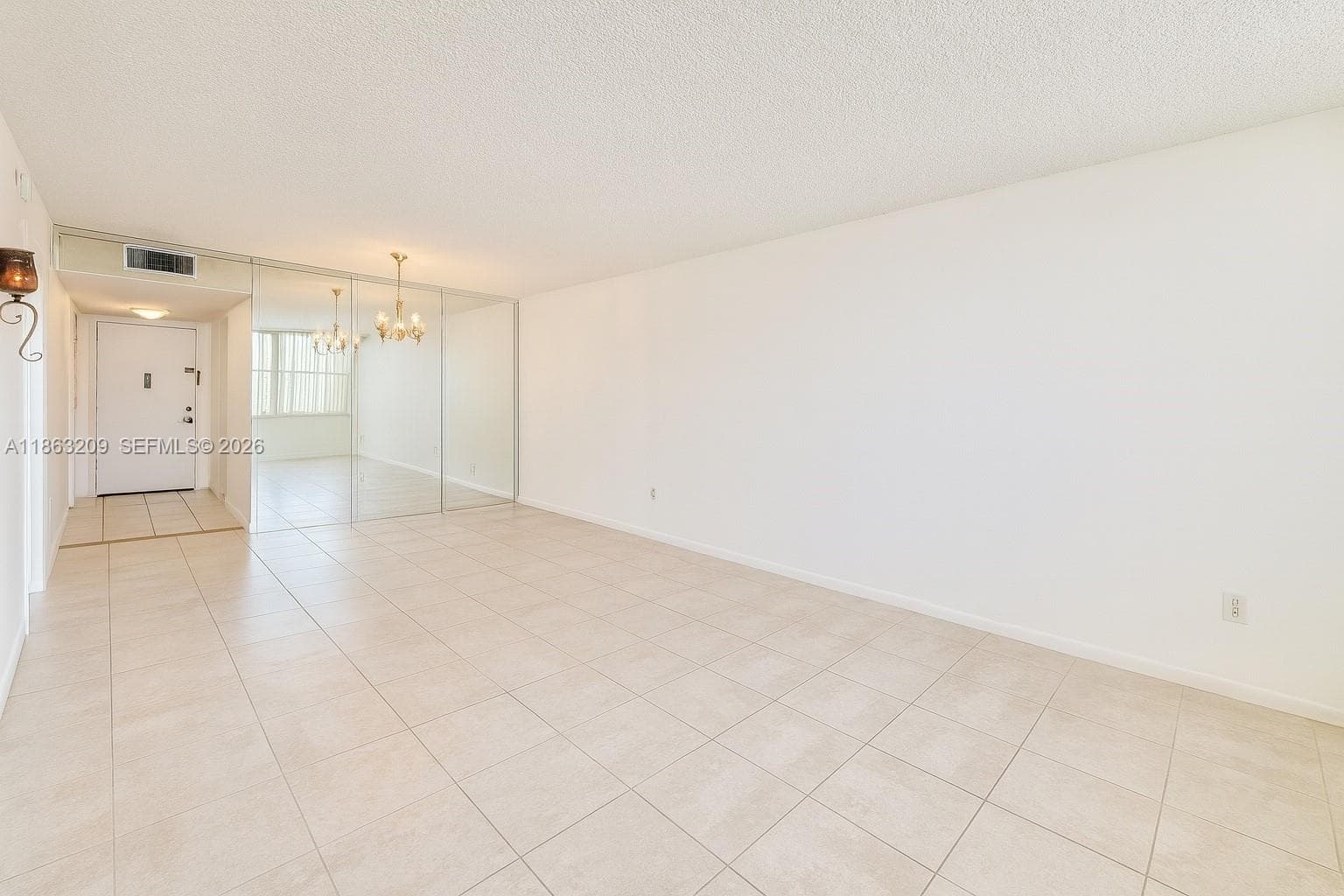 WILSHIRE CONDO · #219E in Miami - Photo 3