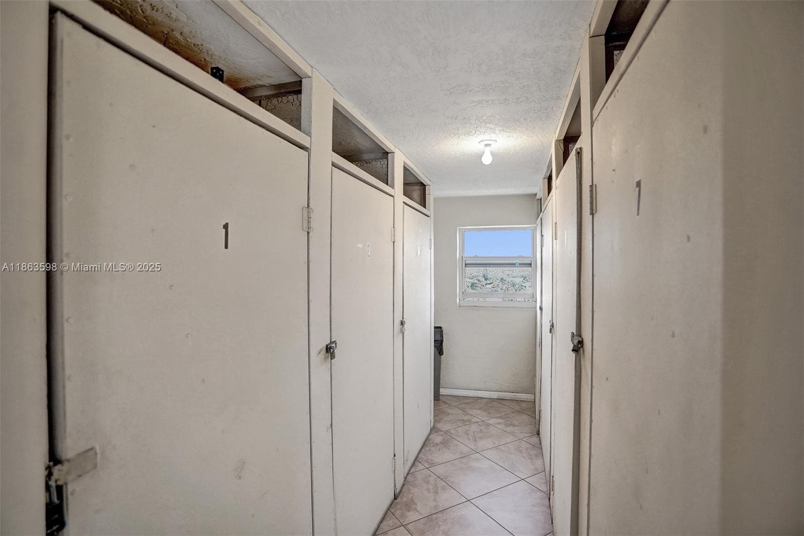 HILLSBORO ISLAND HOUSE CO · #701 in Hillsboro Beach - Photo 34