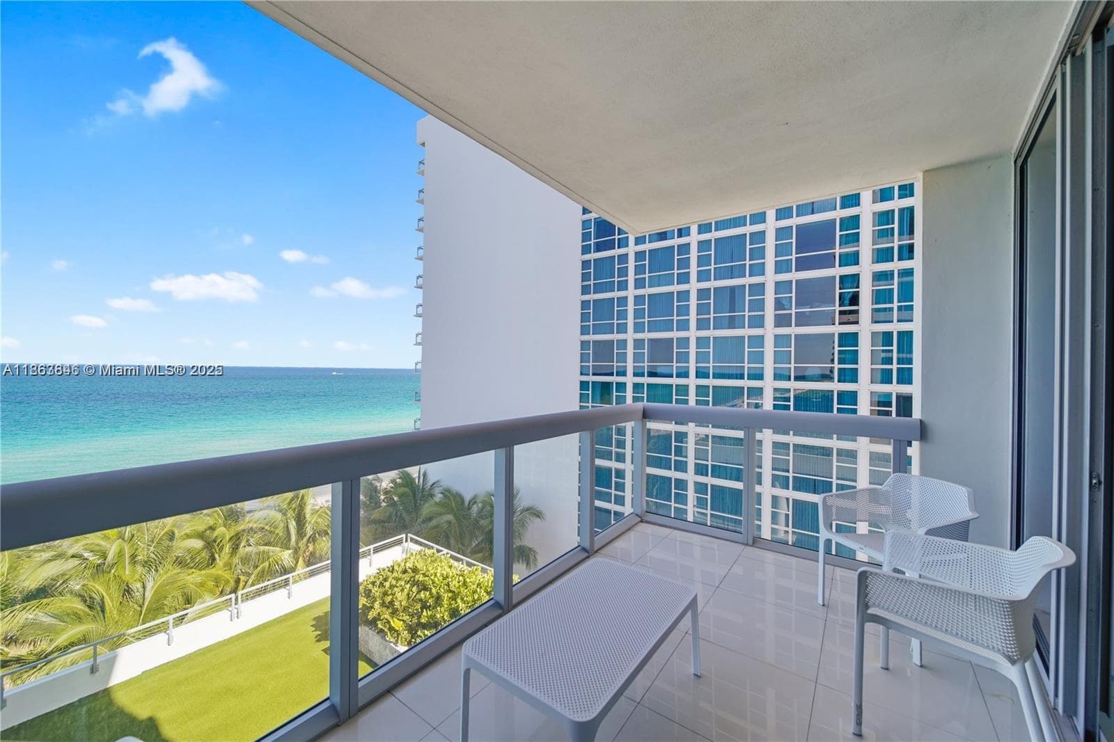 Carillon Miami Beach · #808 in Miami Beach - Photo 2