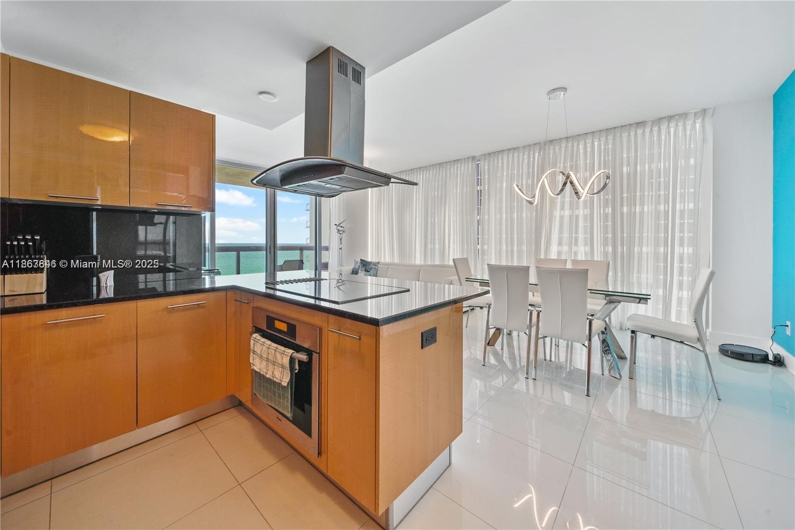 Carillon Miami Beach · #808 in Miami Beach - Photo 15