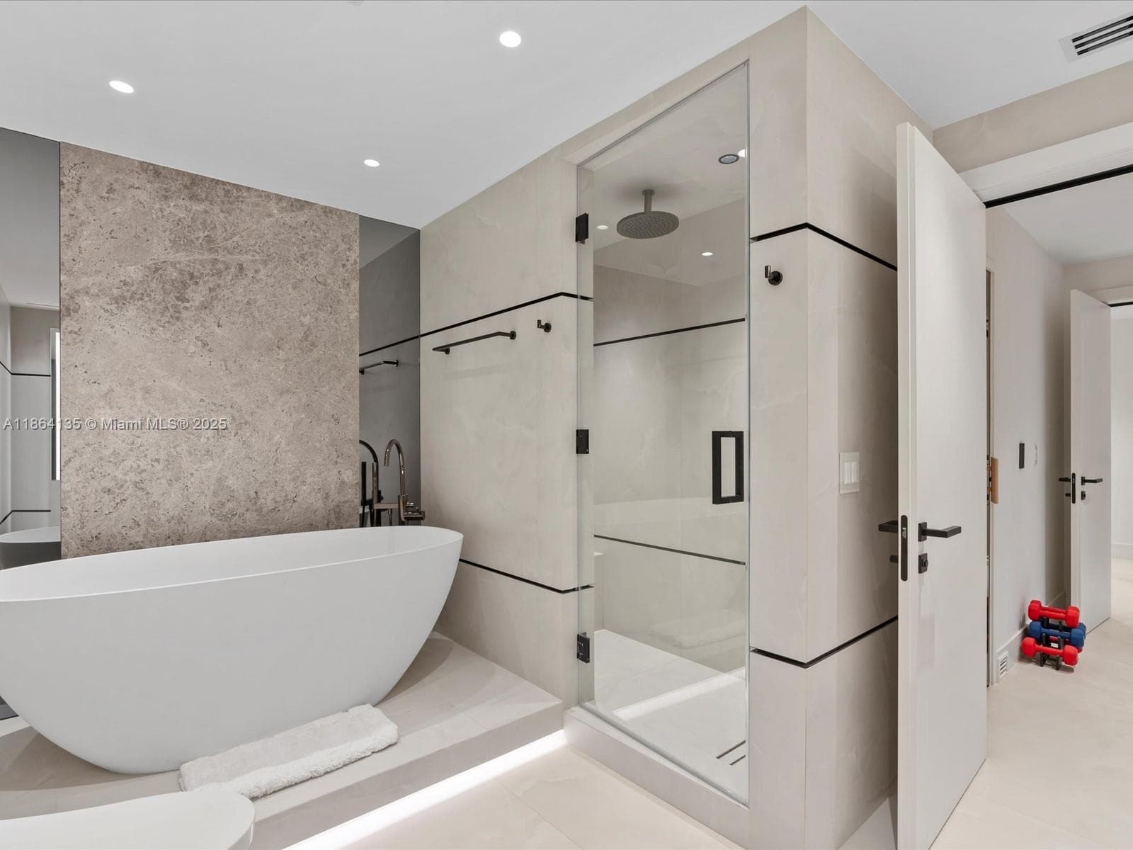 VILLAS OF POSITANO CONDO · #V5 in Hollywood - Photo 34