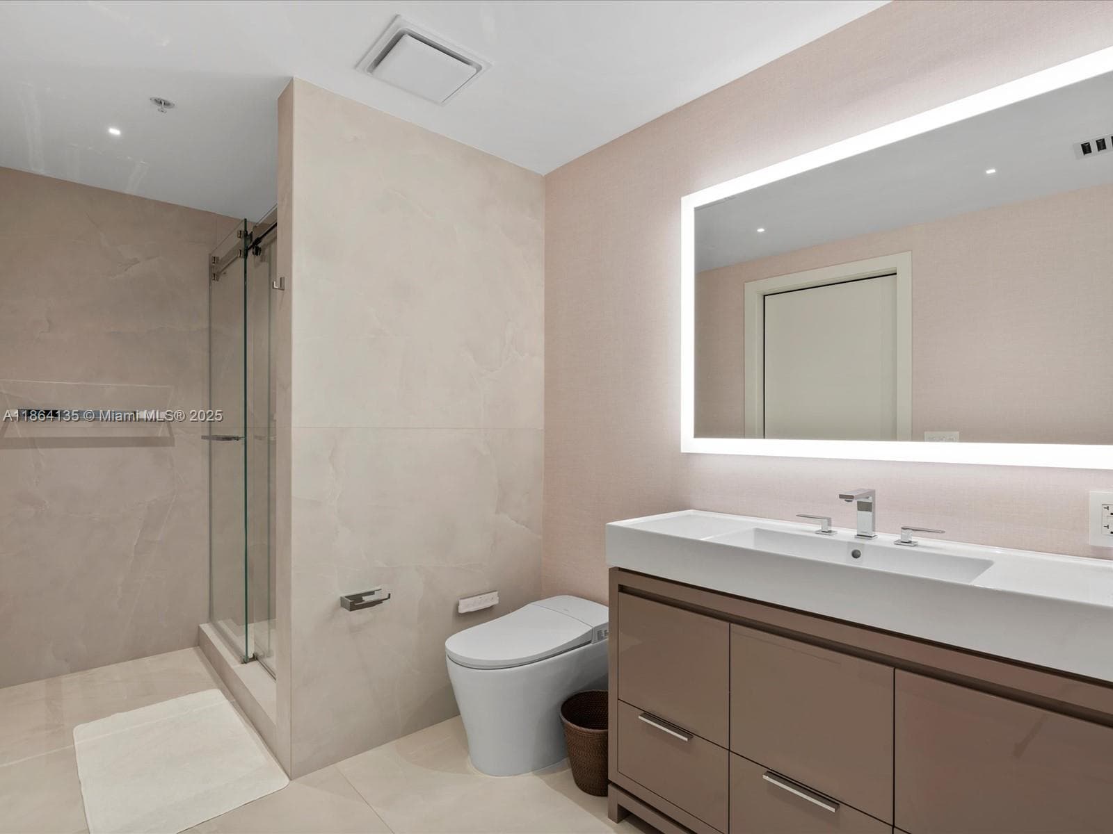 VILLAS OF POSITANO CONDO · #V5 in Hollywood - Photo 11