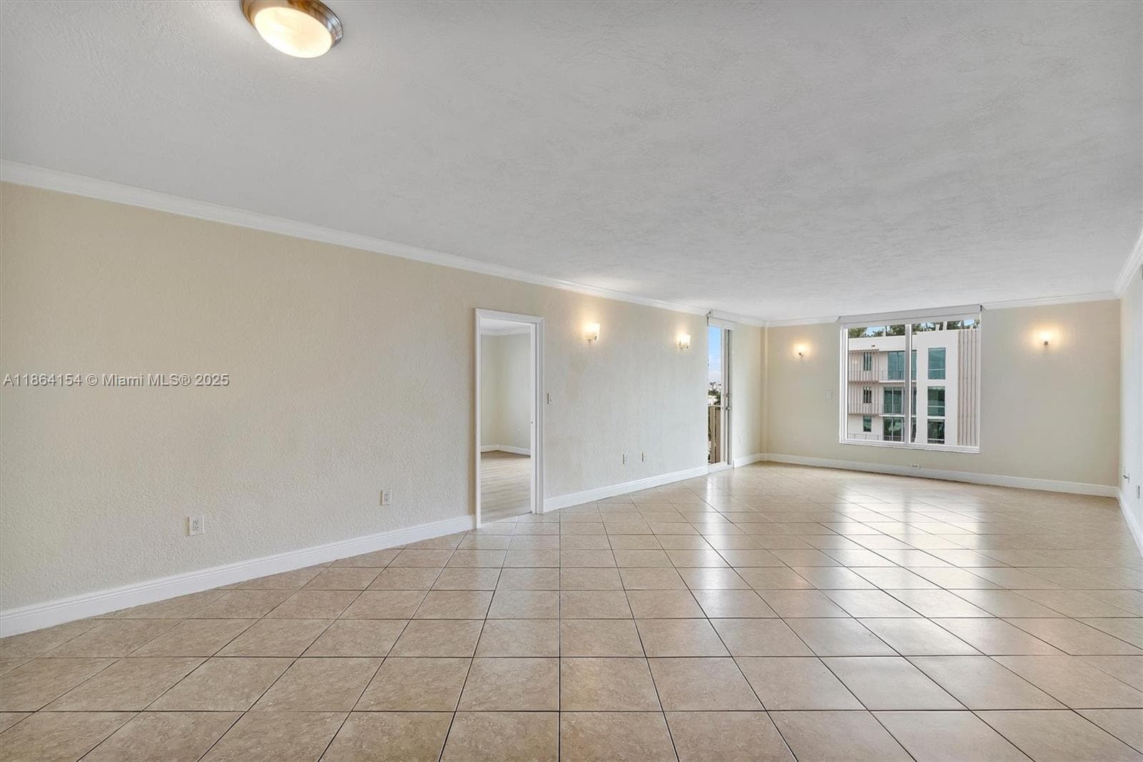 ISLAND POINTE CONDO · #6H in Bay Harbor Islands - Photo 6