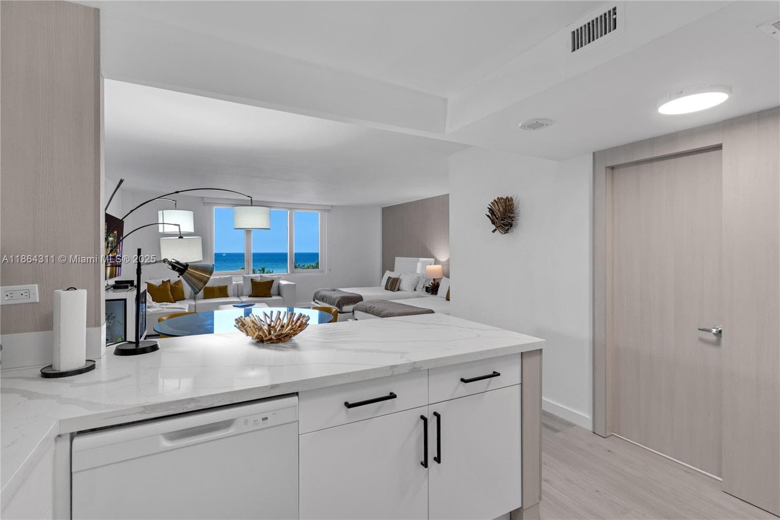 Roney Palace · #542 in Miami Beach - Photo 16