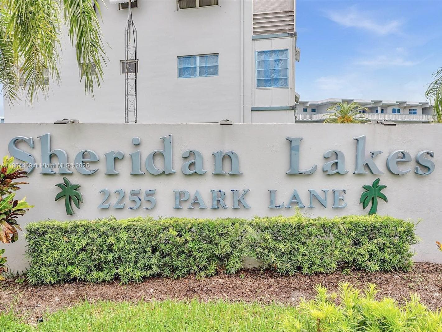 Sheridan Lakes · #105 in Hollywood - Photo 3