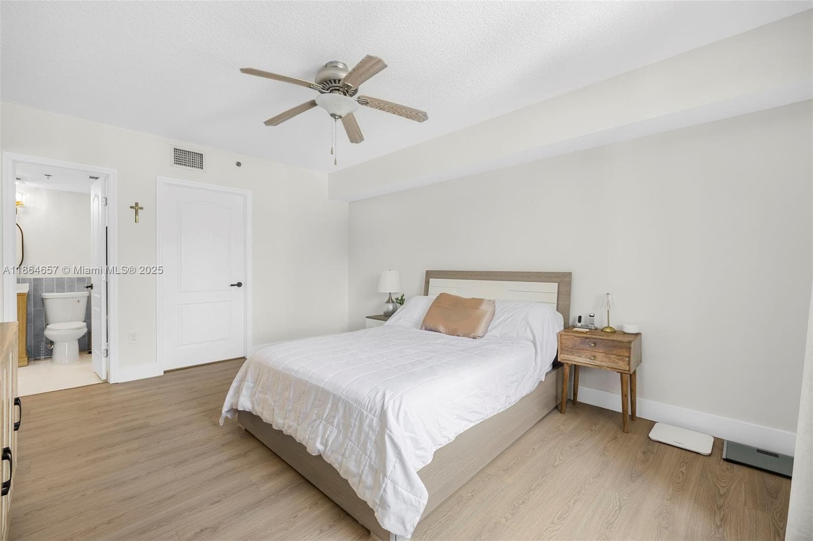 KEYSTONE COURTS CONDO · #W312 in Miami - Photo 5