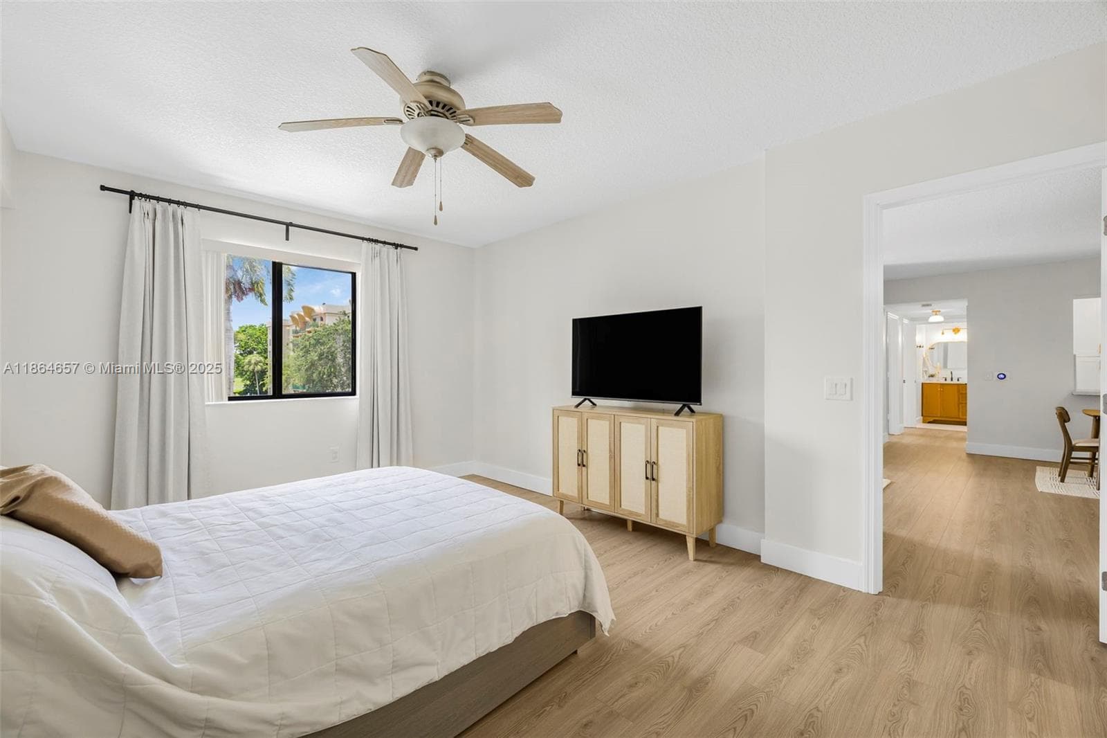 KEYSTONE COURTS CONDO · #W312 in Miami - Photo 8