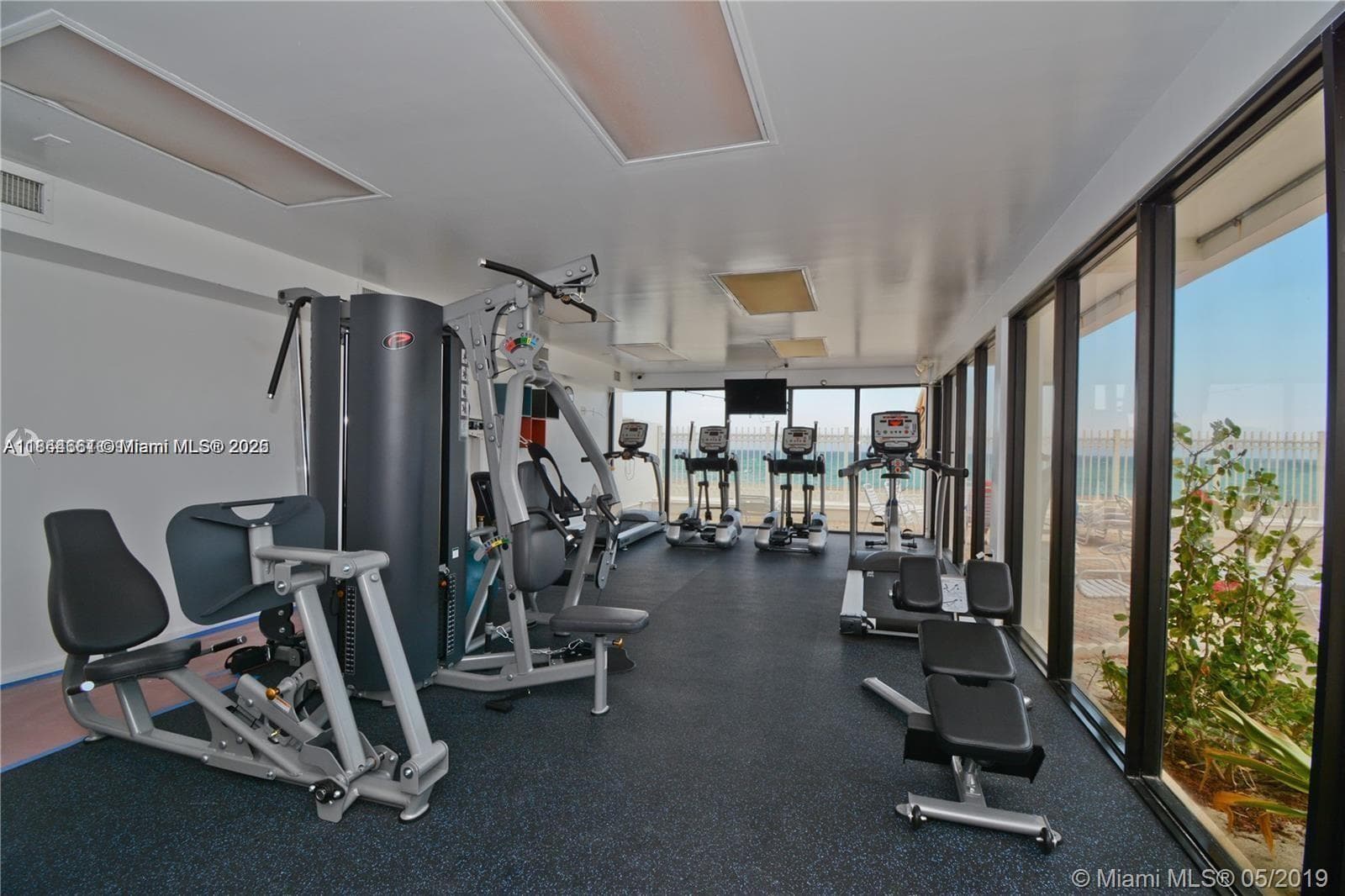 ALEXANDER TOWERS CONDO · #707 in Hollywood - Photo 38